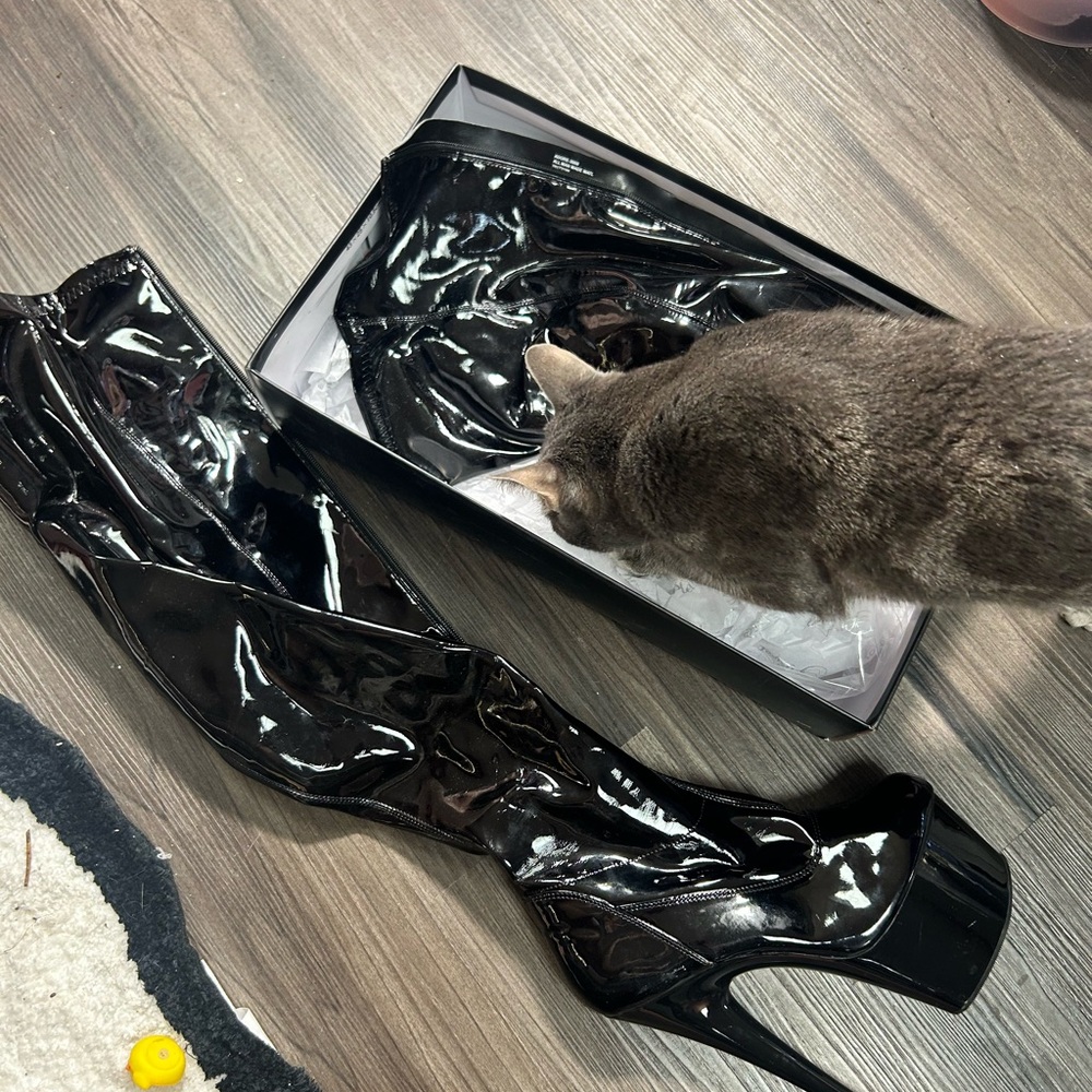 Black Patent Leather Women's Boots Pleasers